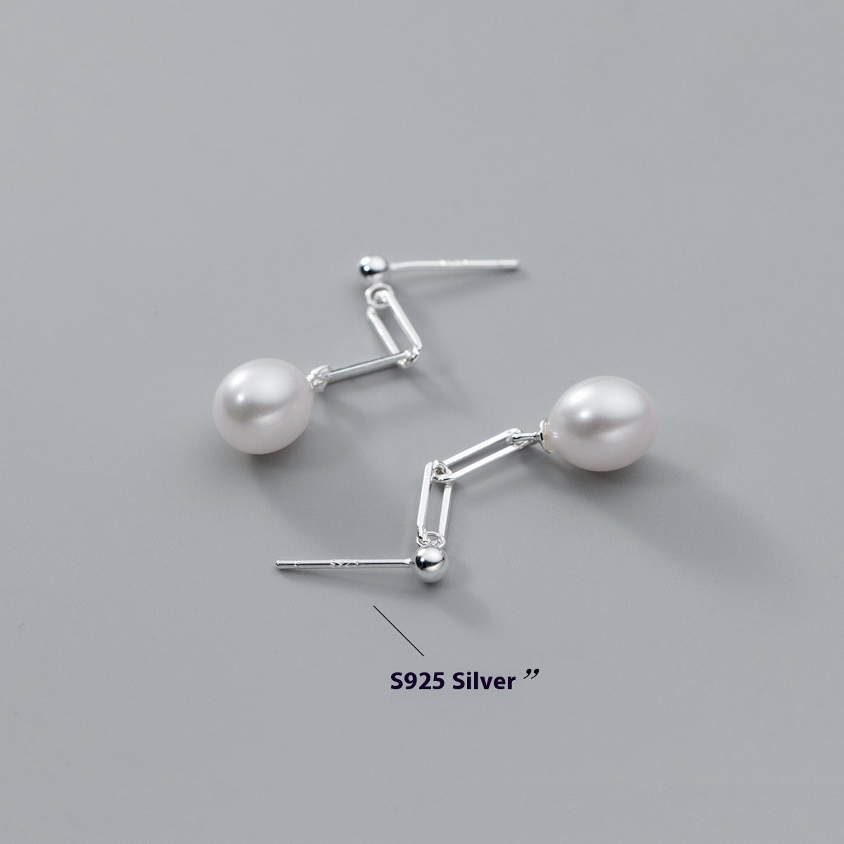 Pearl Retro Style Chain Graceful Earrings Women