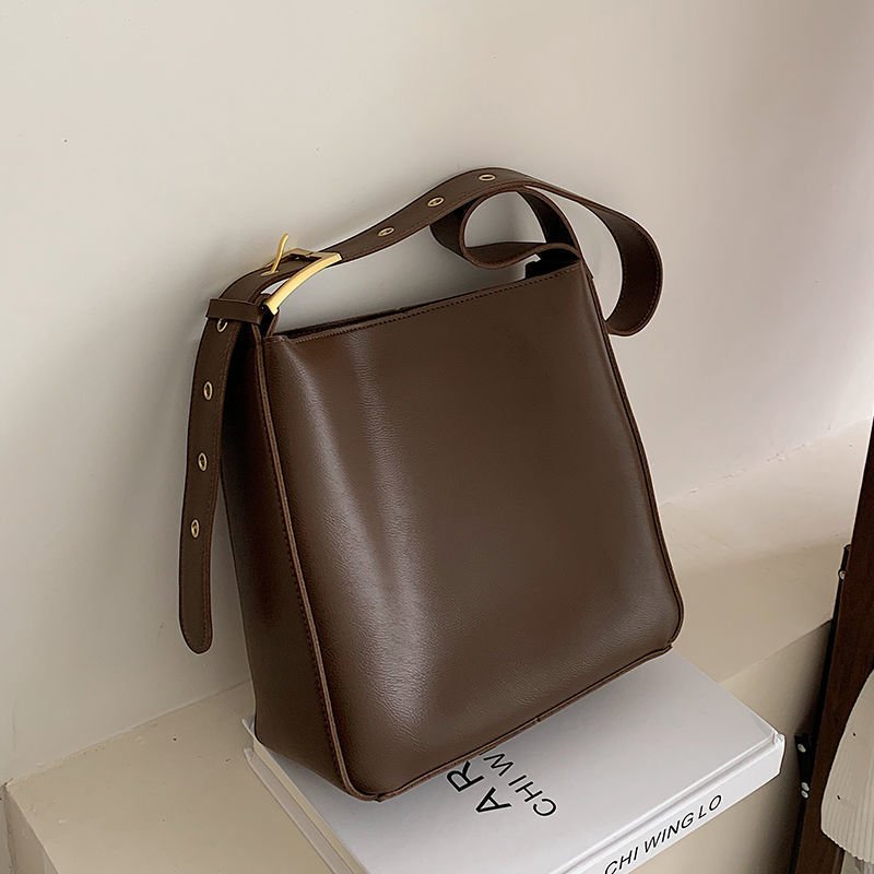 Advanced Texture Shoulder Messenger Bag All - matching Women - MONTIRES