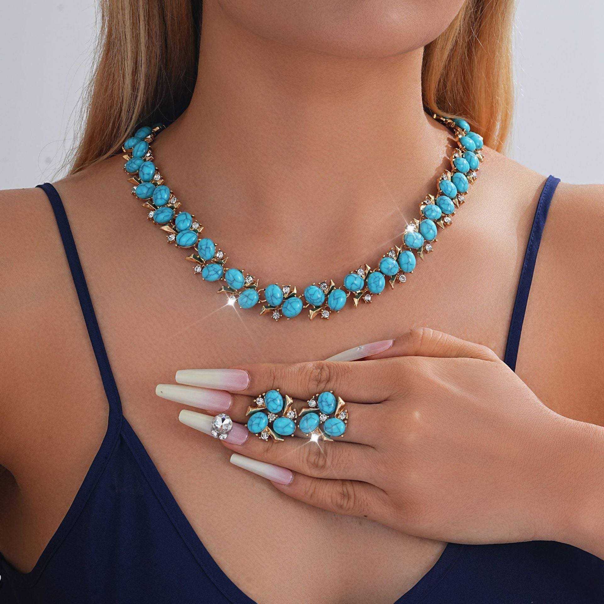 Turquoise Pearl Necklace And Earrings Suite - MONTIRES