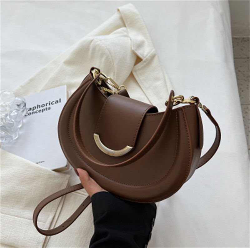 Autumn And Winter Niche Leather Ladies Underarm Bag