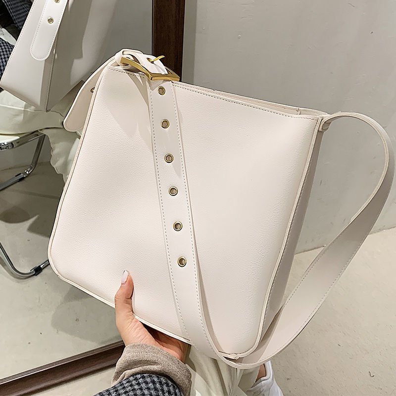 Advanced Texture Shoulder Messenger Bag All - matching Women - MONTIRES