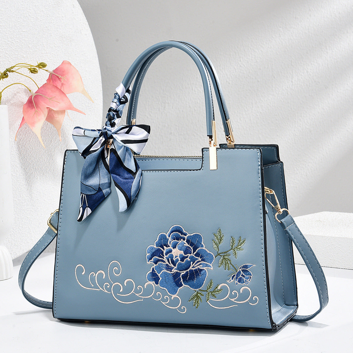 Women's Large Capacity Tote Bag – Elegant Embroidered Handbag with Floral Design & Scar