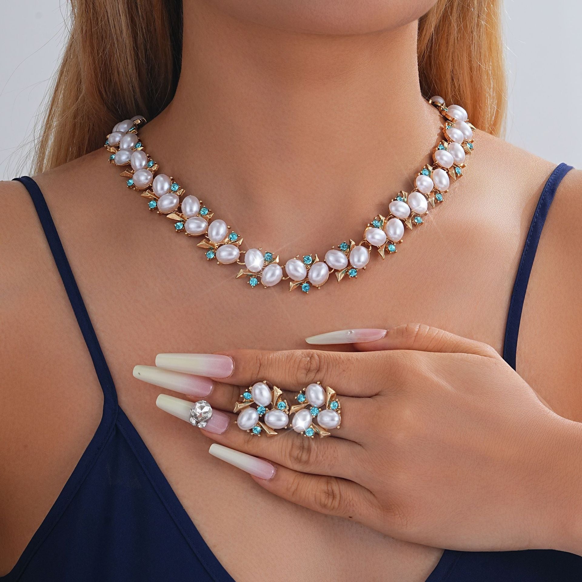 Turquoise Pearl Necklace And Earrings Suite - MONTIRES